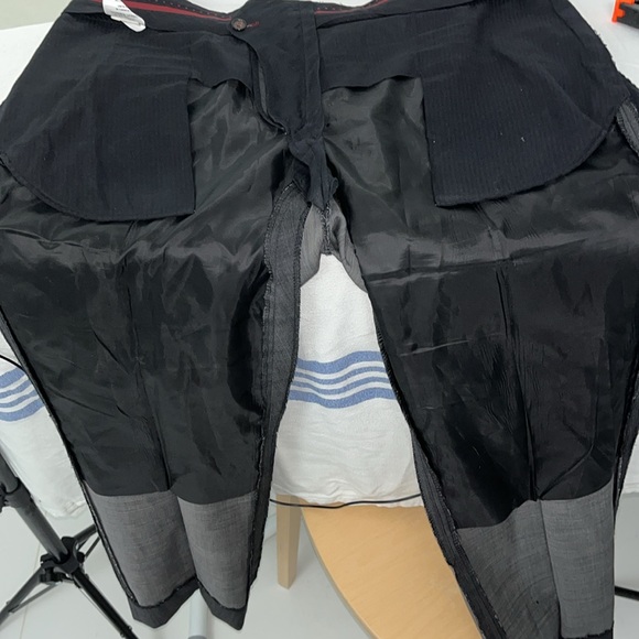 Ted Baker London Dress Pants Size 38W, 28” Inseam. 100% Wool. VGUC. - Picture 15 of 16